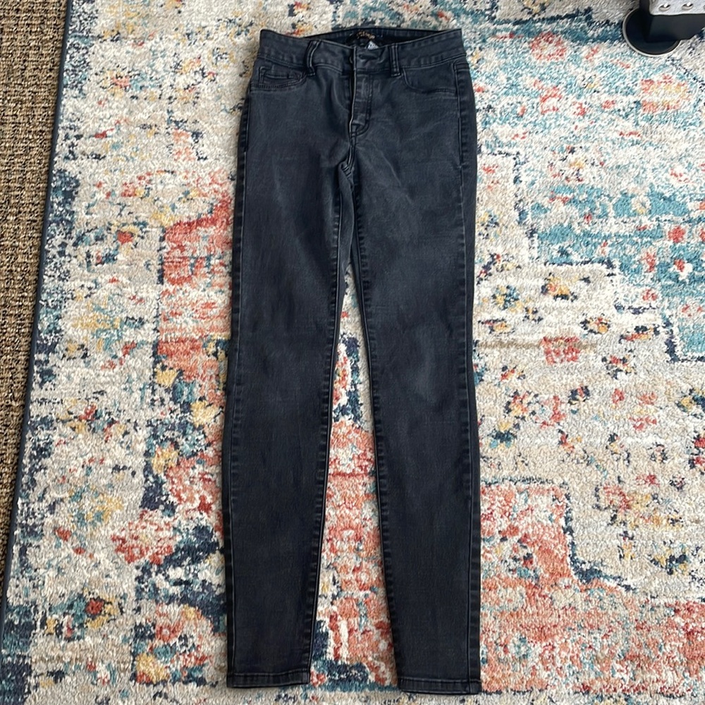 Women’s size 0 black denim. Low rise slim